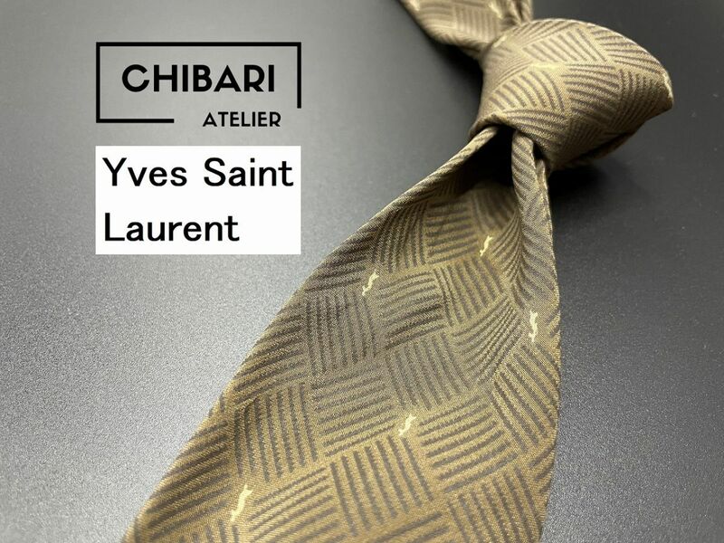YvesSaintLaurent　サンローラン　YSLロゴ柄　ネクタイ　3本以上送料無料　ブラウン　0404207