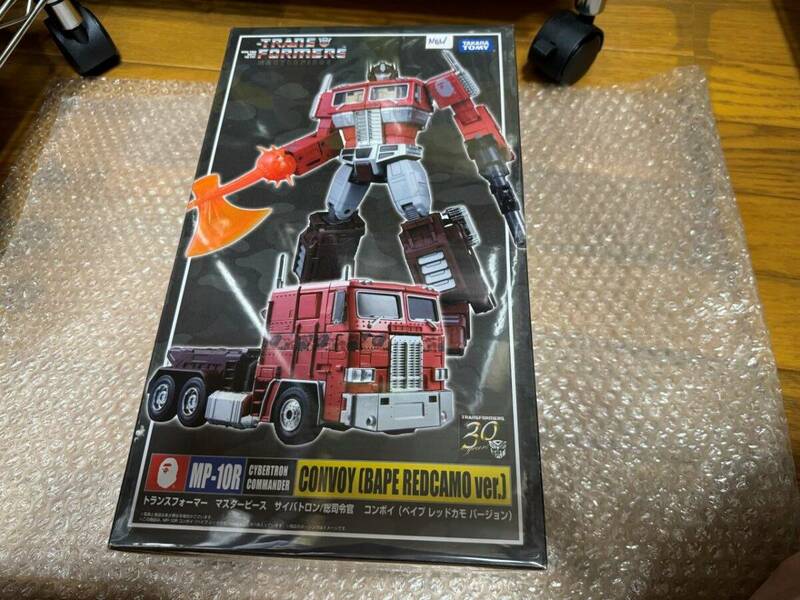 MP-10R コンボイ ベイプ レッドカモ / Optimus Prime Bape Red 新品未開封 美品 トランスフォーマー マスターピース 送料無料 同梱可