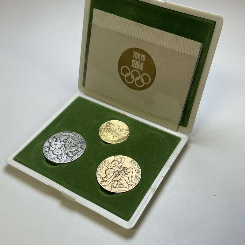 オリンピック東京大会 記念メダル 金 銀 銅 セット