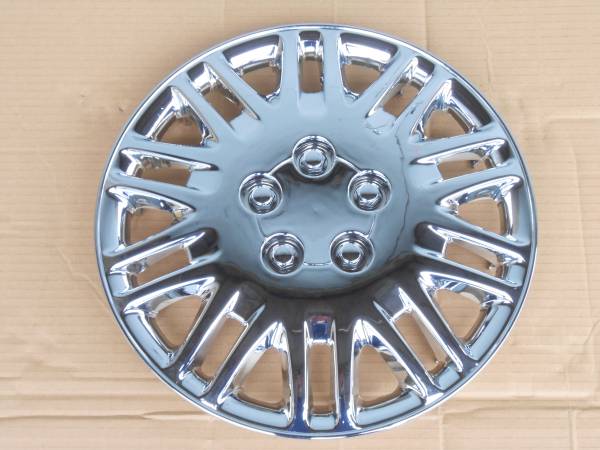 ⑲新品 社外ホイールキャップ 14インチ 4枚セット クローム