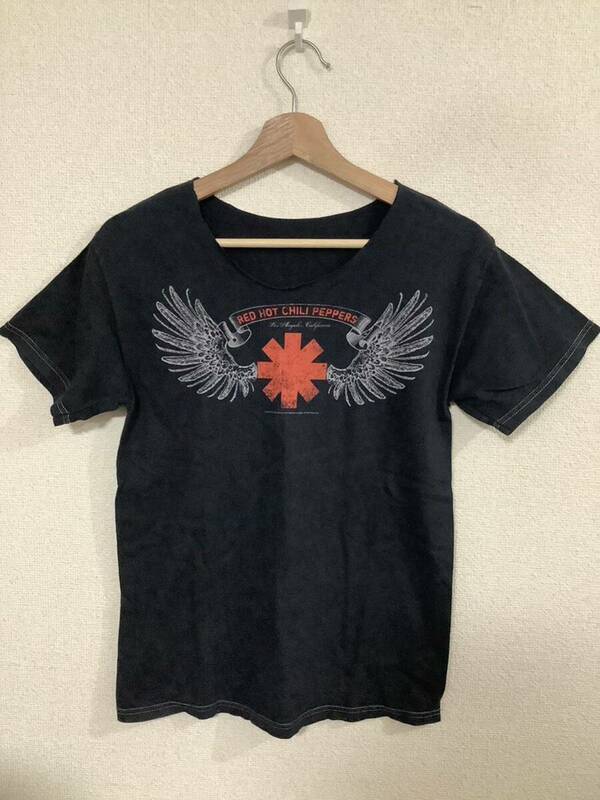 RED HOT CHILI PEPPERS レッドホットチリペッパーズ　プリントTシャツ 半袖　ブラック　洋楽　ロック　リメイク　古着