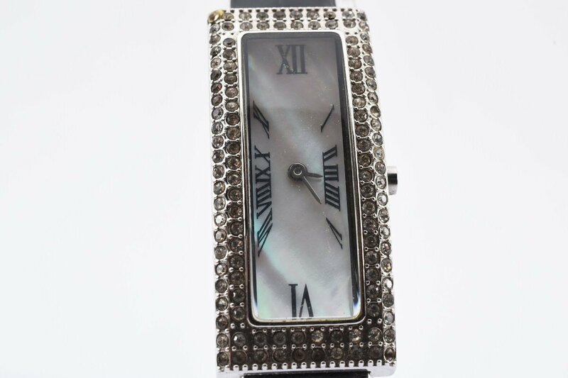 プラスヴァンドーム 石付き スクエア シルバー クォーツ レディース 腕時計 PlusVendome