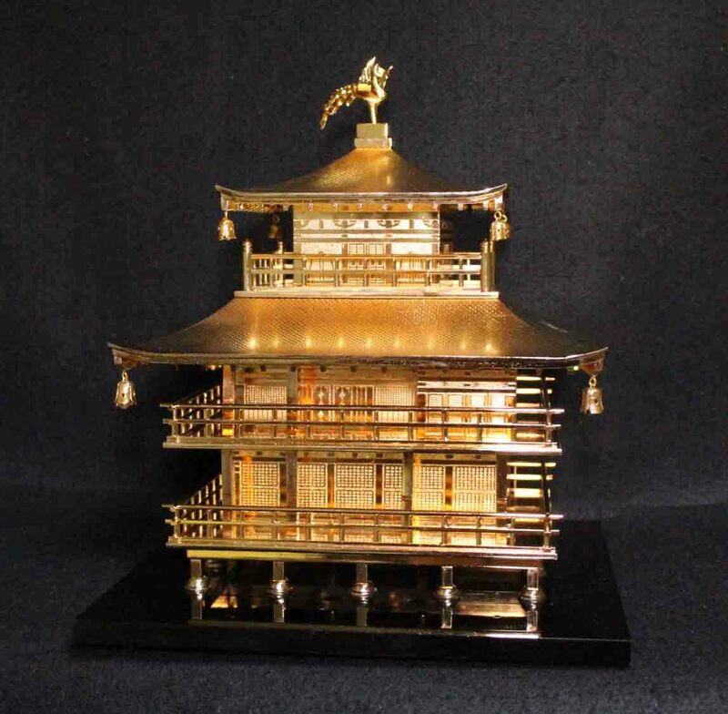 金属工芸◆ 金閣寺　置物　金色◆ gold color　鳳凰　 Kinkakuji Temple 鹿苑寺 golden Temple ジオラマに