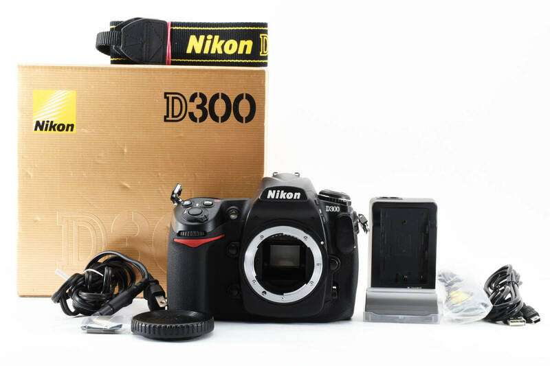 ★☆【良品】 Nikon D300 ボディ 元箱付き　#4028☆★