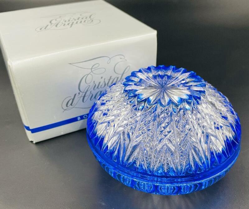 フランス製 Cristal D'Arques クリスタルダルク 蓋付き小物入れ 青切子 カット 元箱あり
