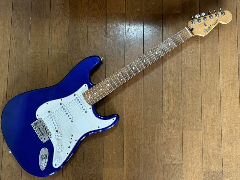 [GT]Fender Standard 60's Stratcaster フェンダー・スタンダードST 貴重色インペリアル・ブルー 時代を経ても変わらないスタンダード！
