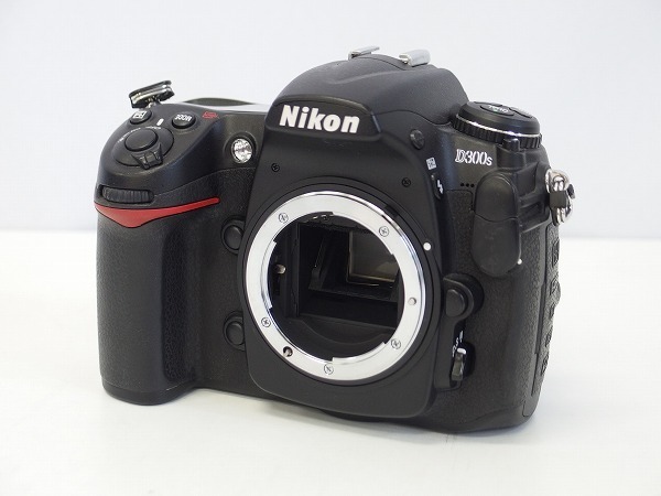 Nikon デジタル一眼レフカメラ D300S ボディ 動作良好 *397045
