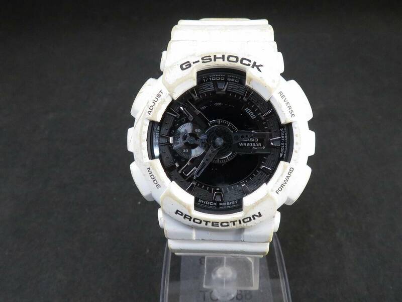 CASIO カシオ G-SHOCK Gショック　GA-110GW　腕時計　*0401-55