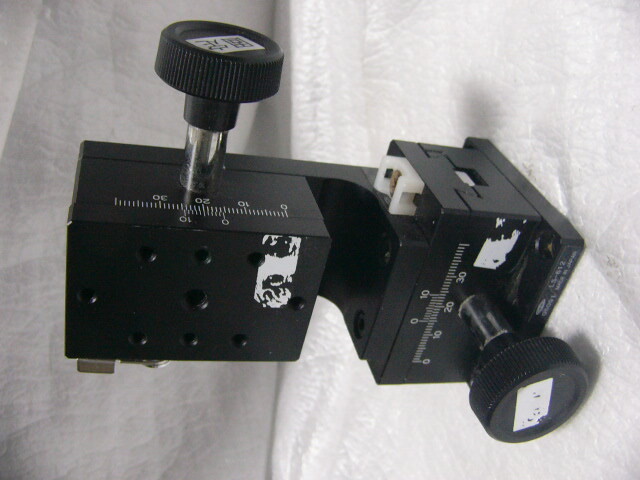 ★動作保証美品★中央精機 XZ軸ステージ LV-612+LS612 (40x60mm)