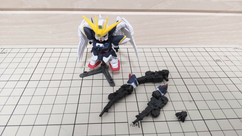 ガシャポン戦士フォルテ　ガシャポン戦士f　ウイングガンダム EW ゼロカスタム　エンドレスワルツ　ガンダムフィギュア