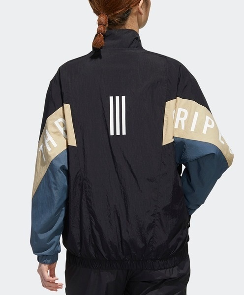 美品 adidas ナイロンブルゾン 黒 XL ジャケット アディダス 