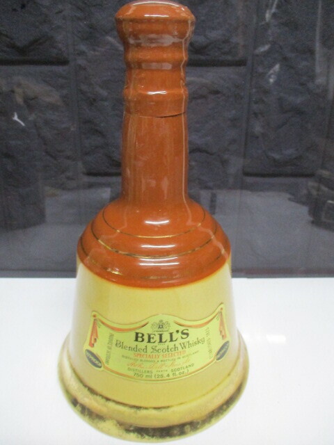 Y926/未開栓 古酒 Bell's ベルズ スコッチ ウィスキー 750ml 陶器ボトル