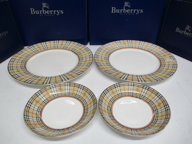 B6/新品 希少 バーバリーBurberrys プレート皿 4枚(2サイズ） チェック 洋食器 ペア まとめ売り