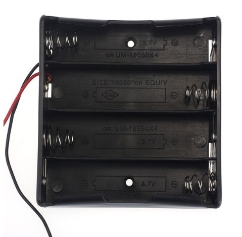 18650乾電池４Pバッテリー収納ケースリード線付プラスチック製ボックスホルダー！