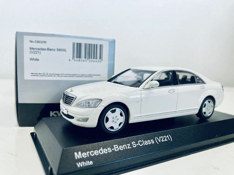 【送料無料】1/43 京商 Mercedes Benz S-Class メルセデス ベンツ Sクラス (V221) White
