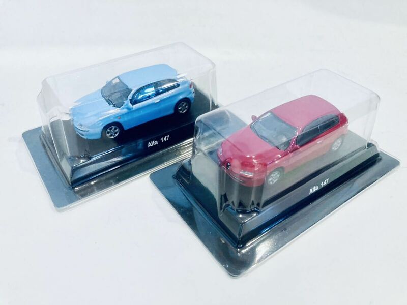 【送料無料】1/64 京商 アルファロメオ ミニカーコレクション　Alpha Romeo 147 Red & Blue 2台セット