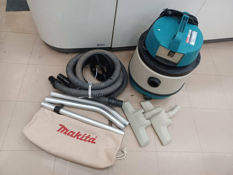 【中古品】マキタ 集じん機 437 電動工具/ITDKL49BGJEE