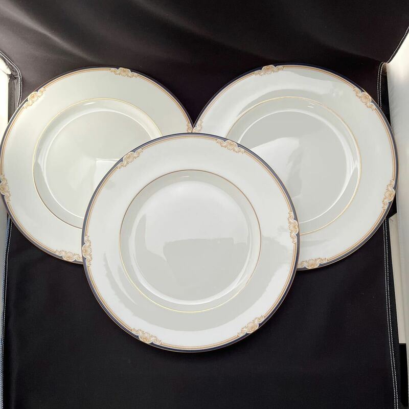 ウェッジウッド キャベンディッシュ ディナープレート 洋食器 大皿 未使用　直径27cm