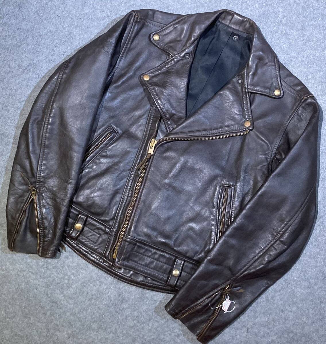 重圧ラングリッツレザー70s80sビンテージ コロンビア ビッグサイズ大きいサイズ茶ライダースジャケット レザージャケットWダブル革ジャンz1