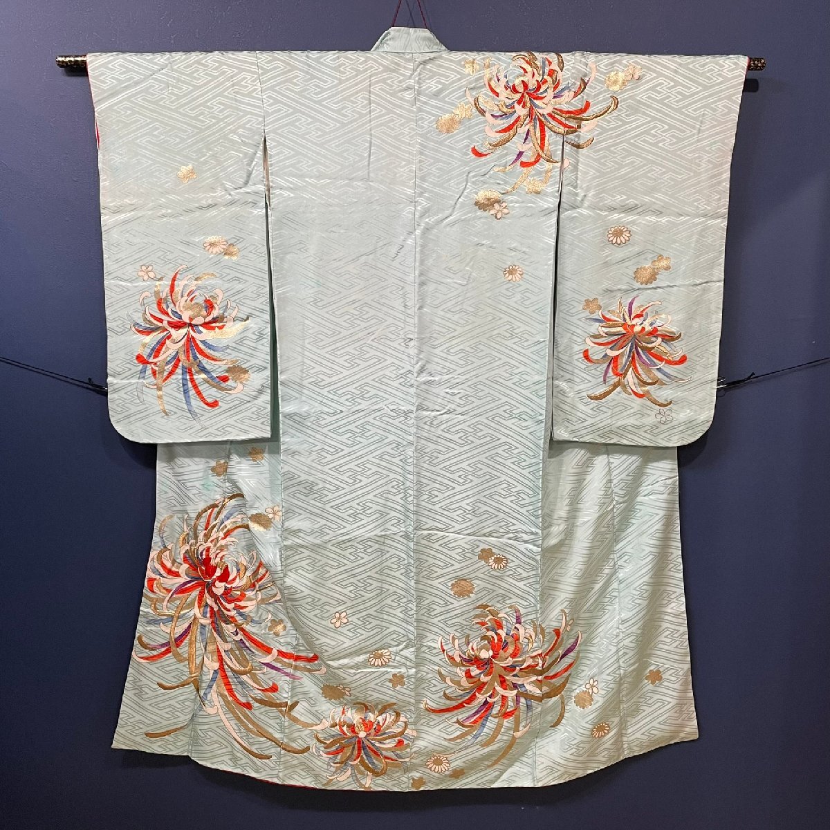 【10376】振袖 着物 豪華 絢爛 レトロ アンティーク 礼装 成人式 第一礼装 和服 和装 フォーマル 晴れ着 リメイク 素材 古布 材料 伝統