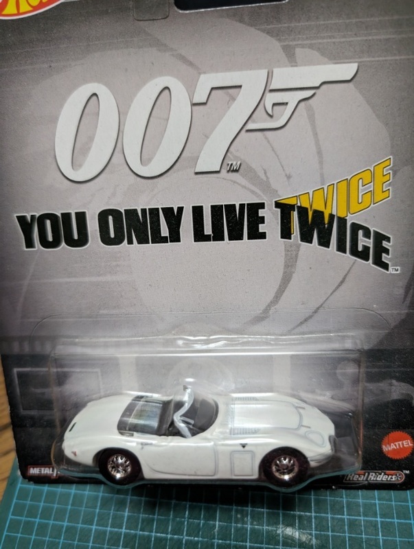 Hotwheels トヨタ2000GT ロードスター 「YOU ONLY LIVE TWICE」