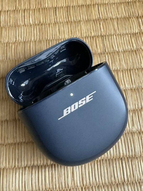 ボーズ Bose QuietComfort Earbuds II 完全ワイヤレスイヤホン ミッドナイトブルー 充電ケースのみ