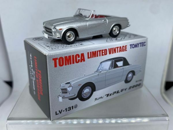 トミカ リミテッド ヴィンテージ LV-131 d ダットサン フェアレディ 2000 DATSUN FAIRLADY