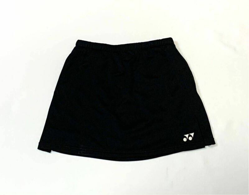 (未使用 レディース) YONEX ヨネックス // インナースパッツ付き ロゴマーク刺繍 テニスウェア スコート (黒) サイズ M