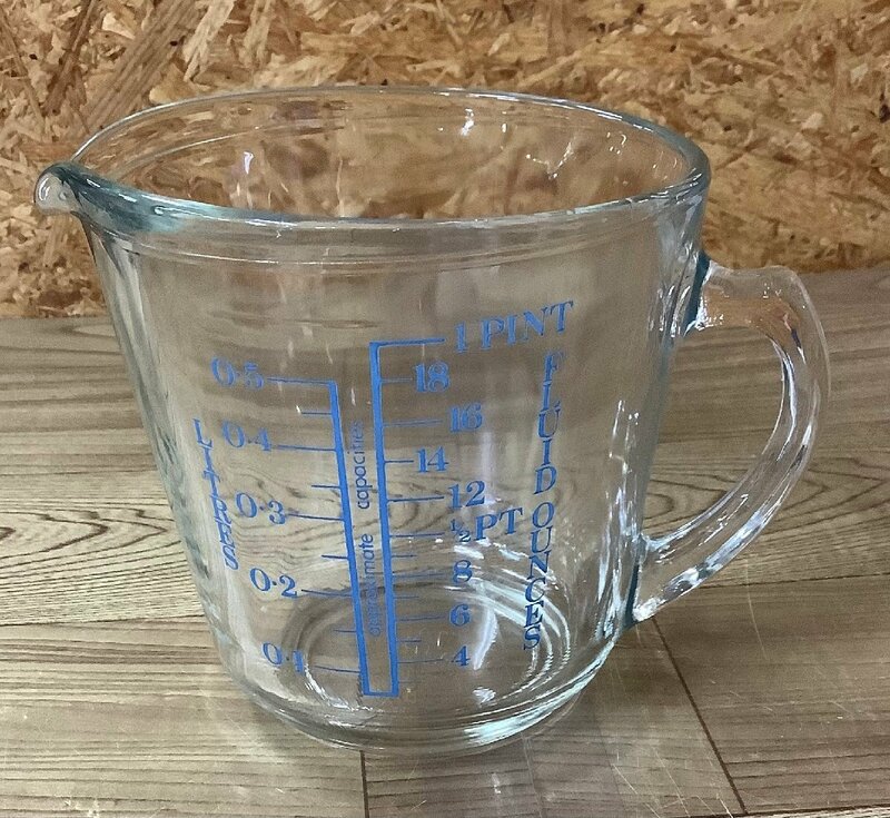 ヴィンテージ　アンティーク　英国製　JAJ　パイレックス　メジャーカップ　ガラス製　青　ブルー　中古　札幌発