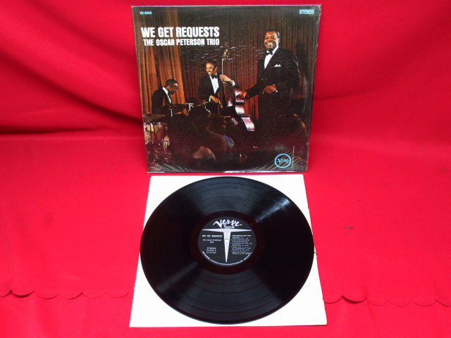 The Oscar Peterson Trio オスカー・ピーターソン 「We Get Requests」LP（12インチ）Verve Records V6-8606 ジャズ レコード 管理B07-2F