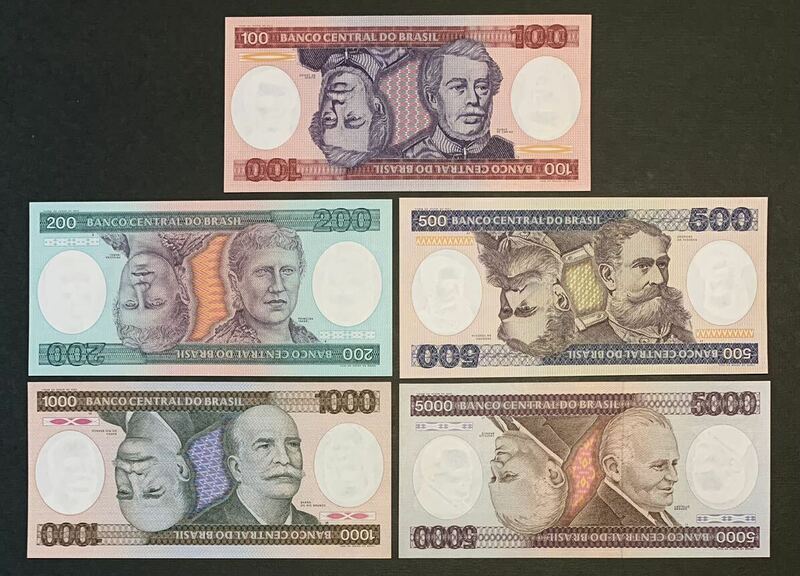 ●【新品】【未使用】ブラジル連邦共和国　100〜5000クルゼイロ　紙幣　5種類各1枚　1981〜1985年　ピン札　過去に発行された紙幣