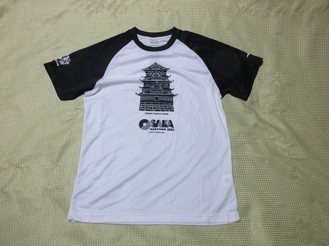 O-832★ミズノ製♪大阪マラソン2022/大阪城公園をモチーフにしたグラフィックTシャツ(M)★