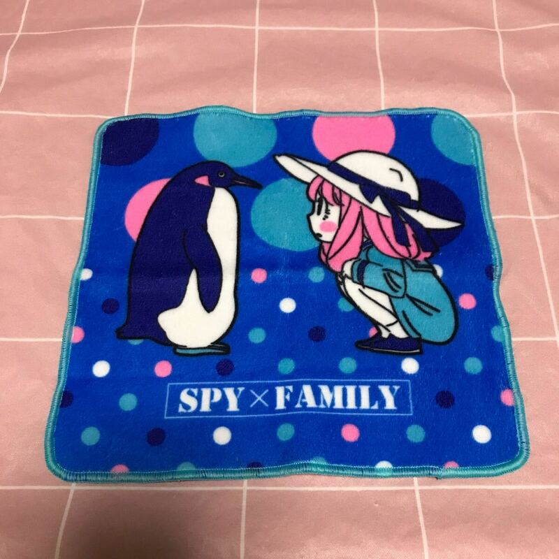 SPY×FAMILY スパイファミリー　ミニタオル アーニャ・フォージャー　水族館　ペンギン　ガチャ