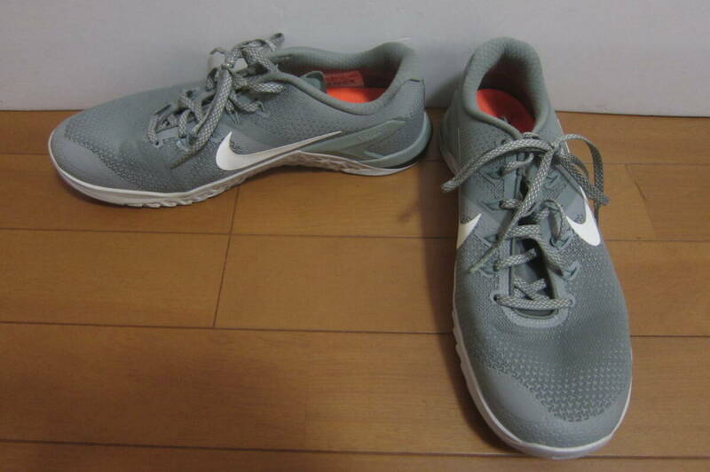 NIKE ナイキ AH7453-313 METCON4 スニーカー シューズ 緑系 27.5㎝ O2404A