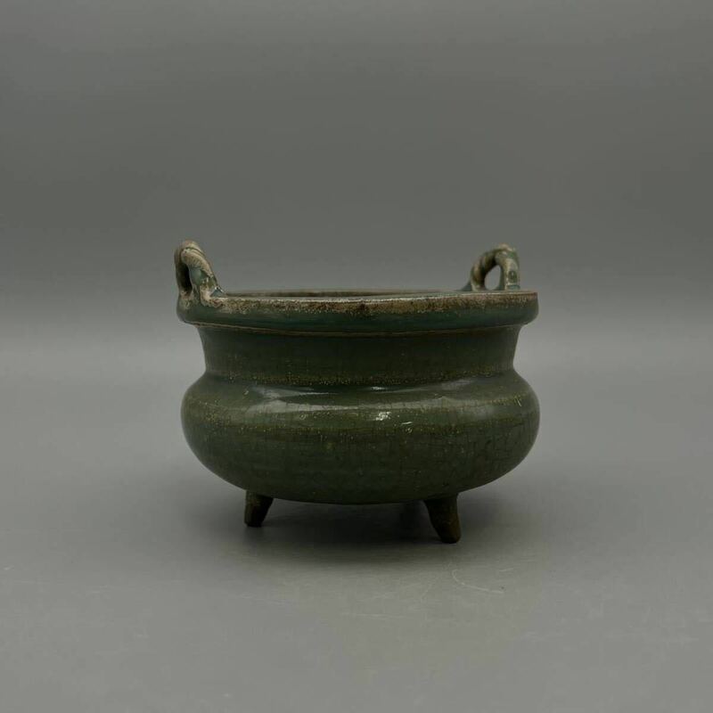 中国 龍泉窯 青磁 三足 香炉 南宋 時代物 古玩 骨董