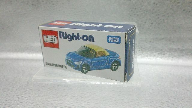 中古美品 トミカ Right-on ダイハツ コペン / スマイルサンタ　大町店