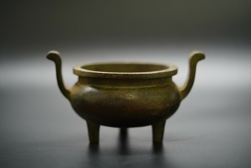 【萬藏】中国美術　宣徳炉　古銅製　在銘　香炉　香道具　三足 銅製 香炉