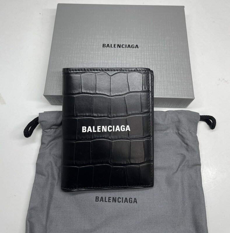 BALENCIAGA バレンシアガ　札入れ　二つ折り　コンパクトウォレット　カードケース　黒