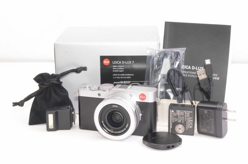 Leica(ライカ) ライカD-LUX7 大型センサー搭載デジタルカメラ 19116 #2404162A