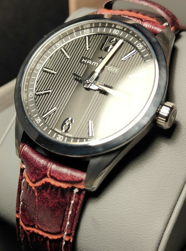 送料無料 令和三年購入保証書有り Hamilton Broadway quartz ハミルトン ブロードウェイ クオーツ 腕時計 ジャズマスター khaki カーキ