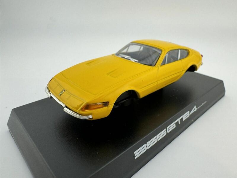 1/64 京商 サンクス　フェラーリ　365 GTB4 黄　イエロー