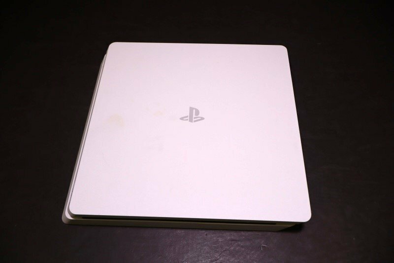 P281【現状品】SONY PlayStation4 PS4 本体のみ CUH-2100B 1TB