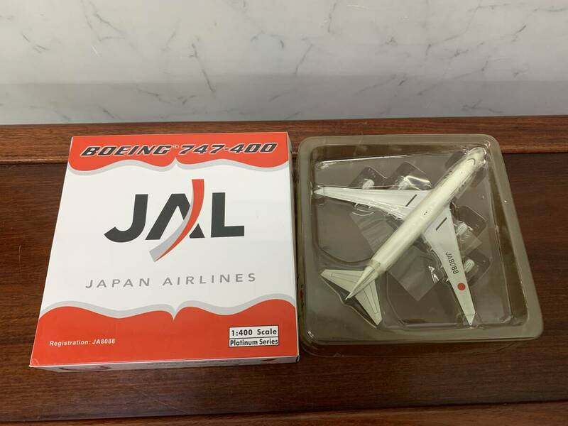 フェニックス　phoenix　JAL　日本航空　BOEING　ボーイング　747-400　JA8088　1/400
