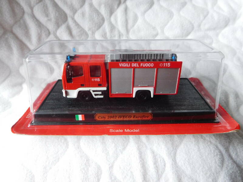 14 デルプラド 2003 世界の消防車 イタリア City 2002 IVECO Eurofire イベコ ユーロファイアシティ2002 スケール1：72 delPrado 未使用