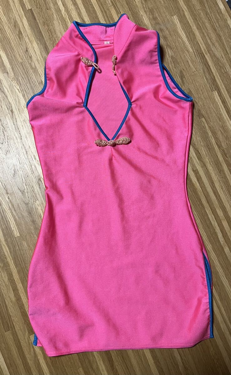 ノースリーブ　ミニチャイナ　サイズM