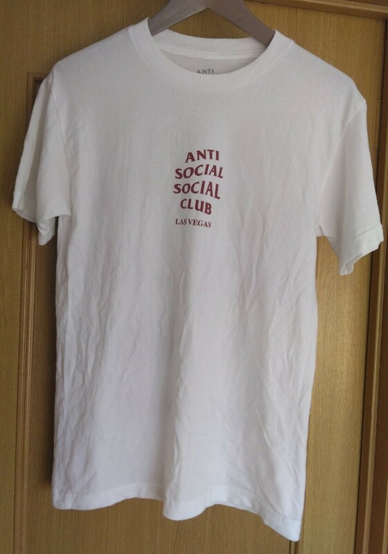 評価参照！古着　ANTI SOCIAL SOCIAL CLUB　ラスベガス　Tシャツ　白　 USA製　S　匿名配送230円
