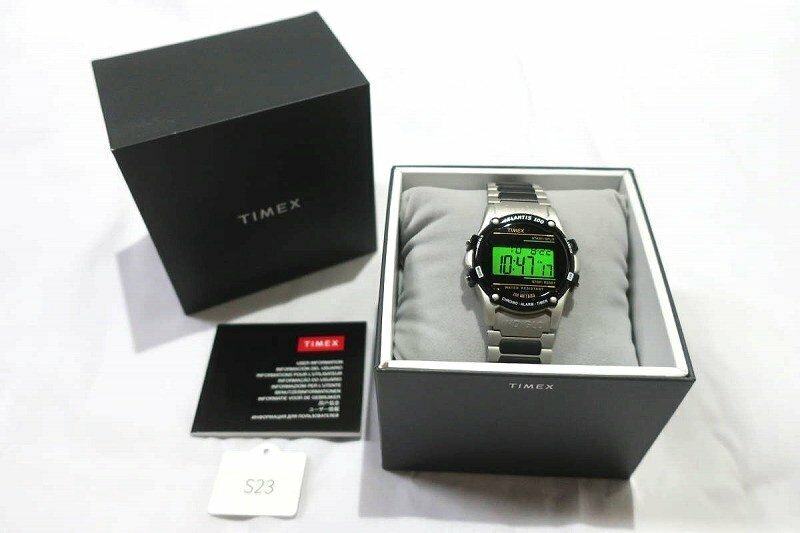 ☆同梱不可【S送900円】　23　TIMEX　タイメックス アトランティス 100　TW2U31100　メンズ　腕時計　デジタル　動作品
