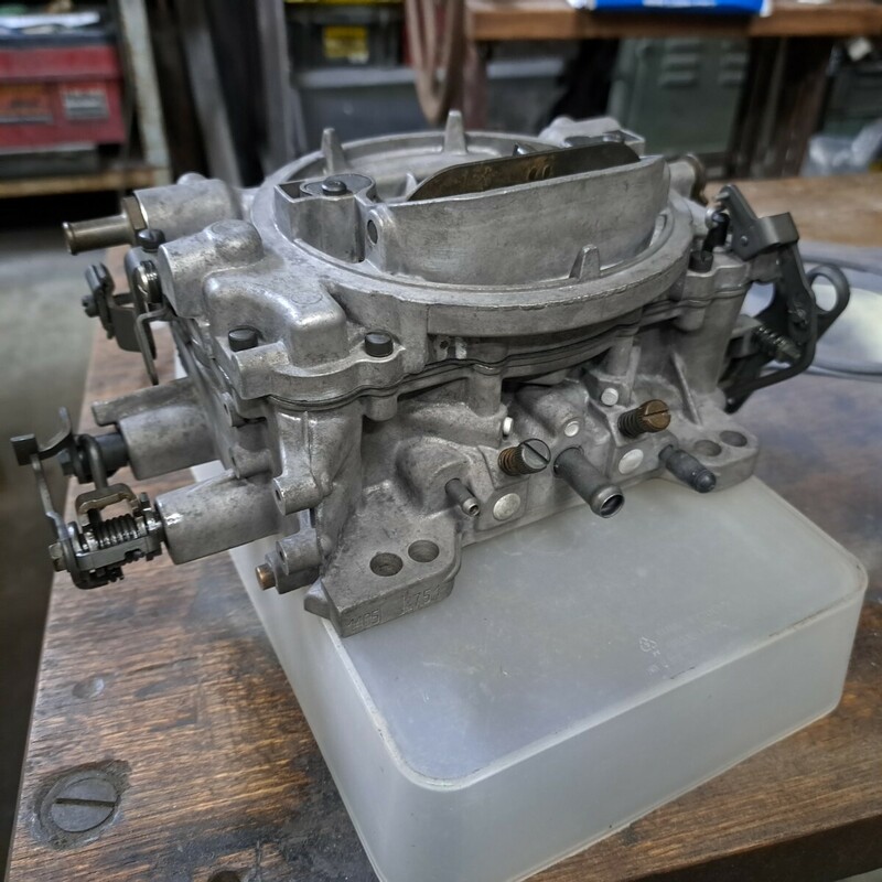 EDELBROCK 1405 キャブレター リビルド エーデルブロック シボレー フォード モパー ホットロッド マニュアルチョーク 