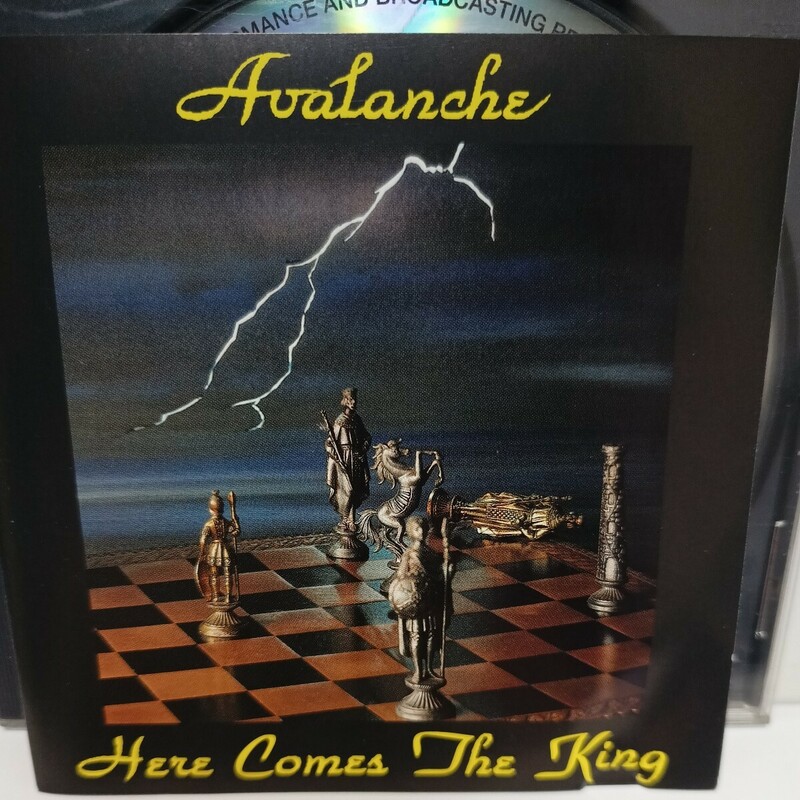 AVALANCHE「HERE COMES THE KING」