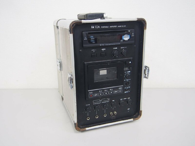☆【2K0411-21】 TOA トーア ポータブルアンプ CD カセット PAアンプ KZ-25 ジャンク